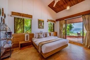 SaffronStays Shambhala Lakeside 3BHK Infinity Pool Vacation rental in Maharashtra