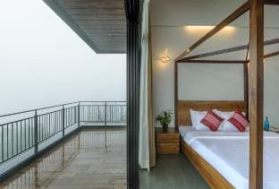 SaffronStays Falcon Hills: 6BHK Veg Luxury Haven Vacation rental in Maharashtra