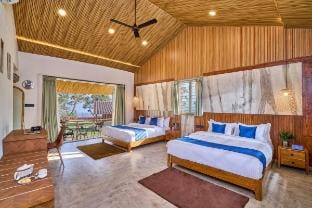 SaffronStays Eagle’s Span | Hillview Pool Villa Pa Vacation rental in Maharashtra
