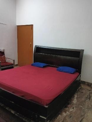 VindhyvasiniGuesthouse  Vacation rental in Uttar Pradesh