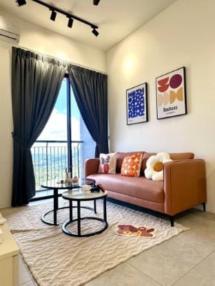 Amazing Pool3BR+Snooker+ConsoleGame@Aston AcasiaBM Vacation rental in Penang