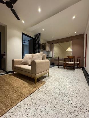 Pine 1BHK | CasaValterra | Manyata, Airport, EBISU Vacation rental in Bengaluru
