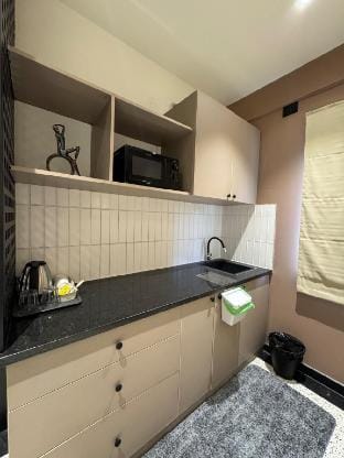 Hazel 1BHK | CasaValterra | Manyata, EBISU & KIAB Vacation rental in Bengaluru