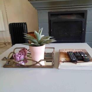 Sandton Central |Back-upPower|Fireplace|1km 2Malls Vacation rental in Sandton