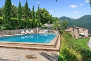 The Barn | 1BR Pool & Vineyard Views in Tuscany Vacation rental in Emilia-Romagna