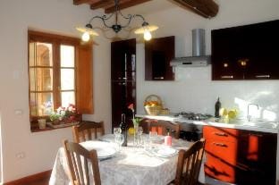 L’Arancio | Cozy 2BR with Pool & Excellent Views Vacation rental in Emilia-Romagna