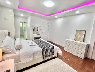 H1芭提雅中天海滩50米泳池独栋别墅5房5卫7床 海天泳池别墅 Vacation rental in Pattaya City