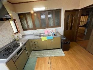 A まる一棟貸し切り&草津温泉&スキー場&湯畑熱帯圏車で5分！最大３０人宿泊可Whole House Vacation rental in Nagano Prefecture