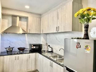 邻家小墅C1联排度假别墅 近市中心 中天海滩 唐人街 步行街 Vacation rental in Pattaya City