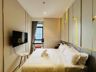 Hill10 Residence I-City by DeUrban HH3301 Vacation rental in Selangor, Malaysia