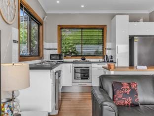 Hillcrest Retreat with River Views Vacation rental in Tweed Heads