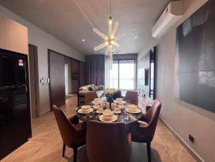 Antara Genting-Private Whirlpool at Balcony|6Pax3R Vacation rental in Selangor, Malaysia