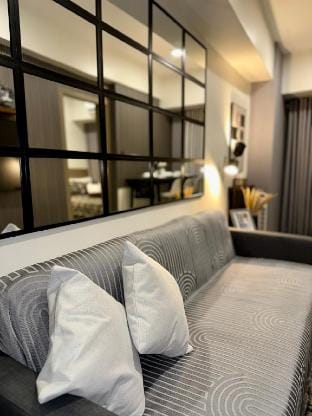 GreyKey Stays at the 34th Vacation rental in Mandaluyong