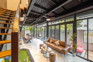 The Querencia Cielo Free Pick up Vacation rental in Da Nang