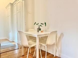 City Center 2BR Apt • Perfect for Workers & Family Vacation rental in Gothenburg