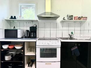 Premium Workers Home • Near Volvo • Parkering Vacation rental in Gothenburg