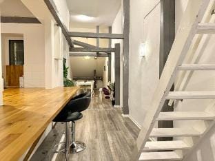 Workers Dream Apt • 7 BR • 3 Bath Vacation rental in Gothenburg