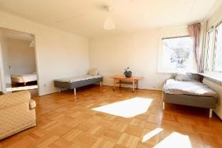 Workers’ Flat • 6 Beds • BBQ • Parking  • All-inc Vacation rental in Gothenburg