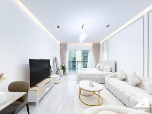 Relaxing ST Getaway | Balcony, Pool & Gym Access Vacation rental in Dubai