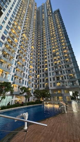 Benson Anderson Premium by Staycation.id PTC 2327A Vacation rental in Surabaya