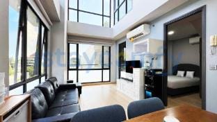 3BR One Residence 1AL 2Lv w/Stair Sea and City View Vacation rental in Riau Islands, Indonesia