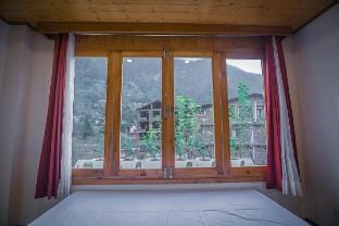 Rustic Theme @NinYanWays Boutique Stay Vacation rental in Manali