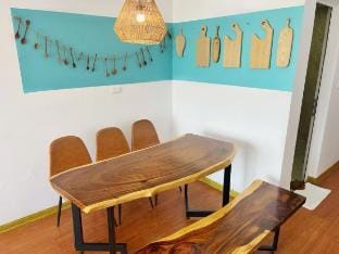 newlife Bai Chay , Ha Long , near cheach,in center Vacation rental in Laos