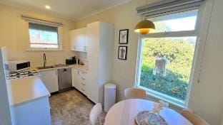 City Escape - Peace at Elsternwick Vacation rental in Melbourne