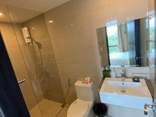 Facing Okada fast WIFI&TV with balcony near NAIA Q Vacation rental in Pasay