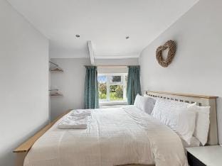 3 bed cottage sleeps 6 in Harlaxton village Vacation rental in South Kesteven District