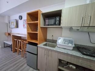 Condo near Mactan Airport, Beaches and Malls Vacation rental in Lapu-Lapu City