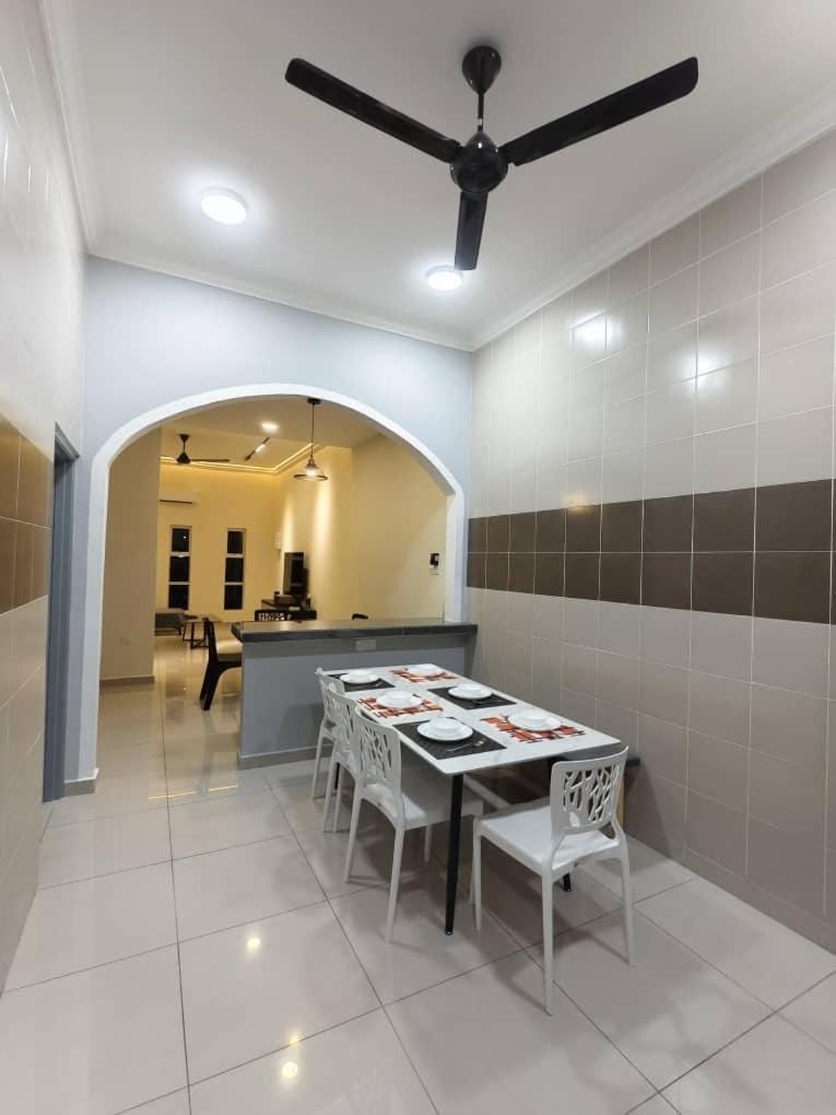 Hello Pangkor Home 73A - A Nest for 12 buddies Vacation rental in Perak