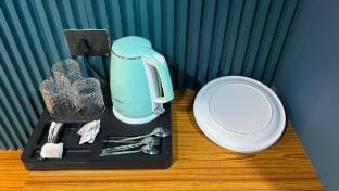The BlueCozy Stay Lucknow Omaxe Hazratganj Vacation rental in Lucknow