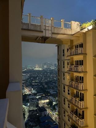 Casita avec Amour at Lumiere Residences Vacation rental in Makati