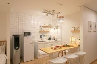 [Cosy]Lovely Clean Room Hongik Univ Stn/vol.24 Vacation rental in Seoul