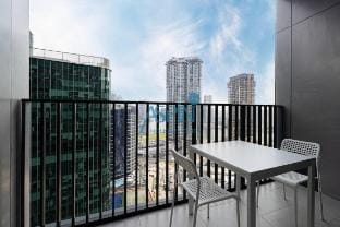 Aspin - Modern Studio AHAD Residency–Business Bay Vacation rental in Dubai