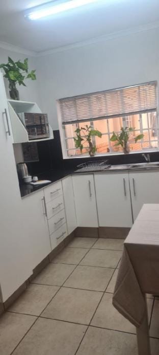Jenkins Re-Treat Vacation rental in Pretoria