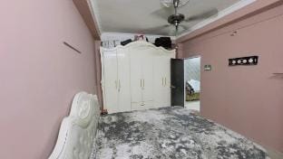 Luxury 2BHK + Parking | 5 Mins to New Market” Vacation rental in Kolkata