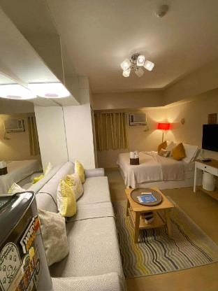 Avida Towers Davao Studio Unit | W/2pax free Pool Vacation rental in Davao City