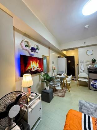 Avida Towers Davao Studio Unit | W/2pax free Pool Vacation rental in Davao City