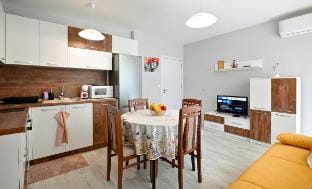 New 2 BR Modern Escape / Parking Vacation rental in Varna
