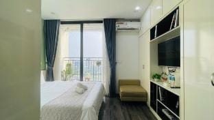 Kim's House Vinhomes Green Bay -  studio Vacation rental in Laos