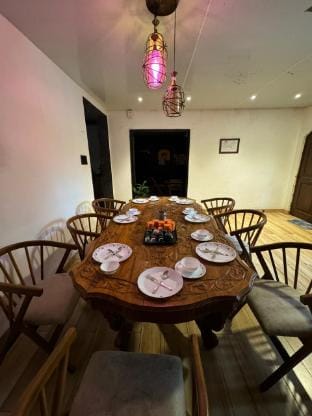 VG09 with huge Pool and bathtub Vacation rental in Lonavla