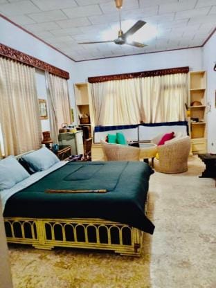 Graha Ando Homestay Vacation rental in Kuta