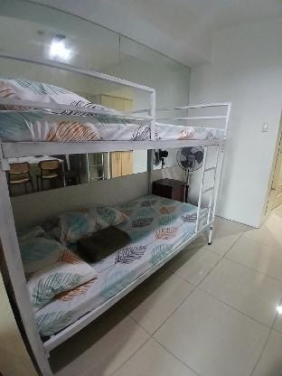 Big 1BR in MoA and SMX 113-4 Grace Vacation rental in Pasay