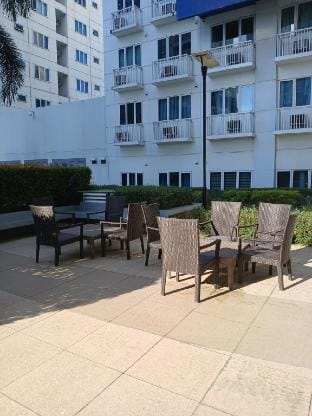 Big room MOA across SMX in Sea & S Residence 62-4 Vacation rental in Pasay