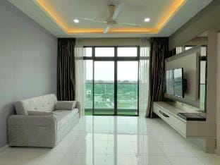 Skyloft 1MinTo Aeon Hotel Style 2Br 2-8 Pax Vacation rental in Johor Bahru