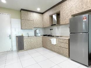 Skyloft 1MinTo Aeon Hotel Style 2Br 2-8 Pax Vacation rental in Johor Bahru
