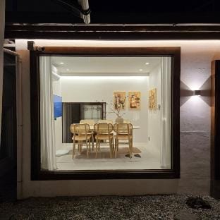 Stayhwaoak Bed and Breakfast in Busan