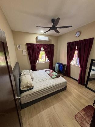 Homestay Puan Halus Vacation rental in Port Dickson
